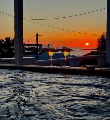 Glisidia Casa | La vie est belle luxury apartment BBQ jacuzzi&view