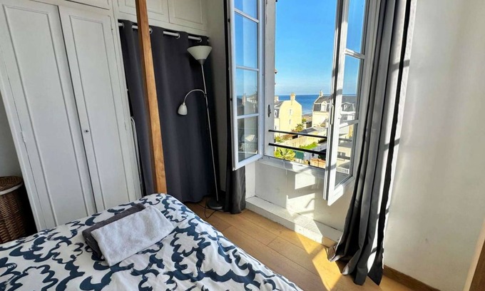 Saint-Regnobert-de-la-Cote-de-Nacre Apartamento | La Vigie - 30 m de la Mer, Petite vue mer