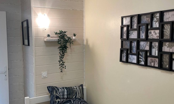Saint-Come-de-Fresne Apartamento | Apartamento-Baño Privado