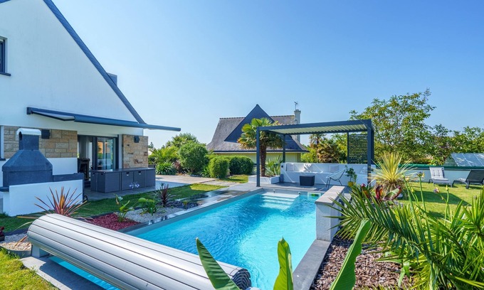 Ergue-Gaberic Casa | La Villa des Lauriers - Piscine privée et chauffée