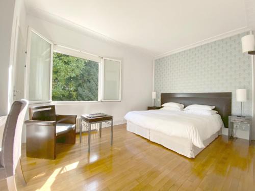 Quartier de la Maison-Blanche Cama Y Desayuno | La Villa Paris - B&B