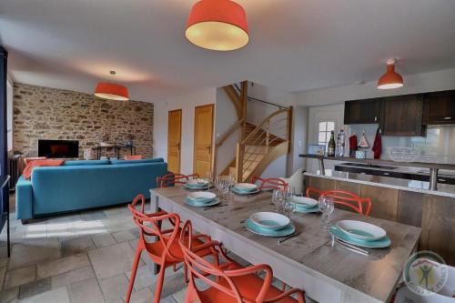 Saint-Jouan-des-Guerets Casa | La ville es brets