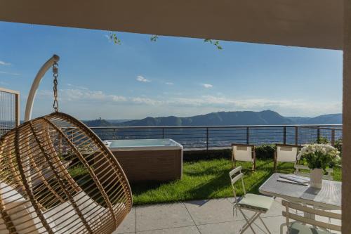 Como Apartamento | La Vista Bonita by Rent All Como