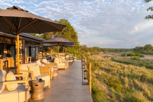 Thorny Bush Game Reserve Cabina | Last Word Kitara