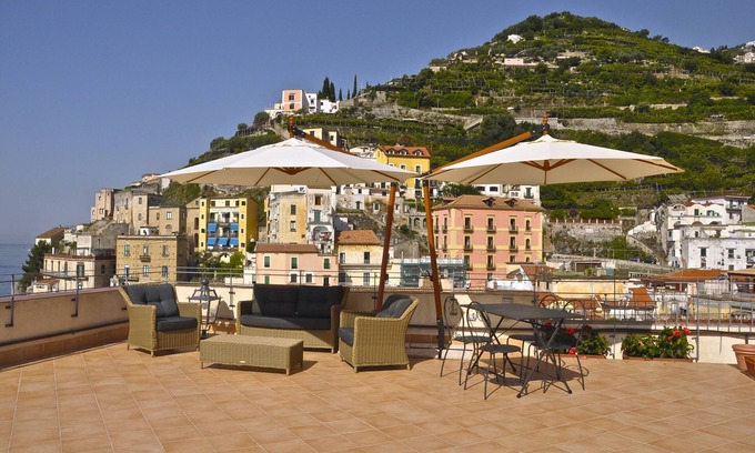 Minori Apartamento | Apartamento frente al mar con una gran terraza