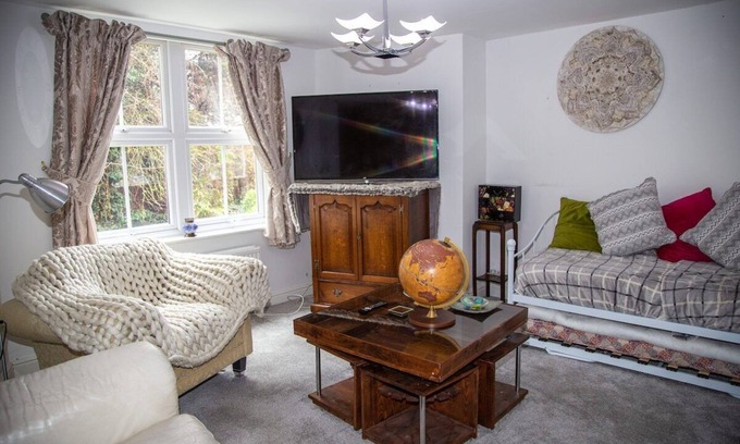 Rochester Casa | Labode Properties - Rochester Central 3 Bed