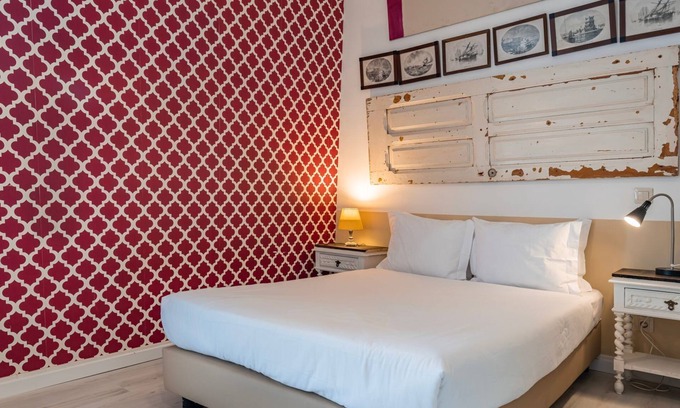 Alcantara Apartamento | Labor Alliance Residence - Room 10 by LovelyStay