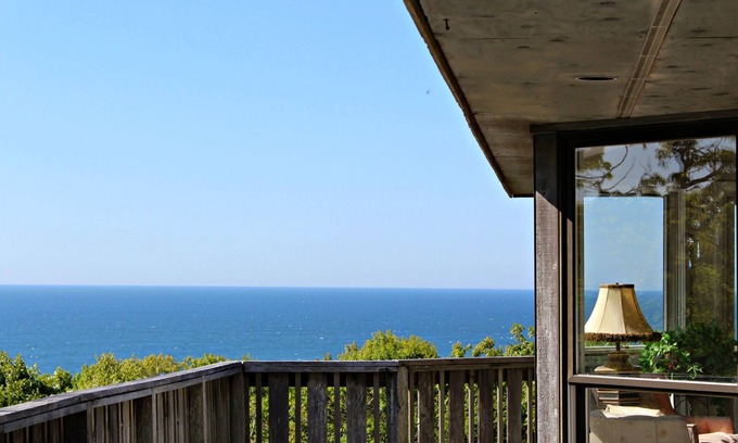 Montauk Casa | Amplia casa de playa en Montauk con vista al mar - Número de registro de alquiler 18-138