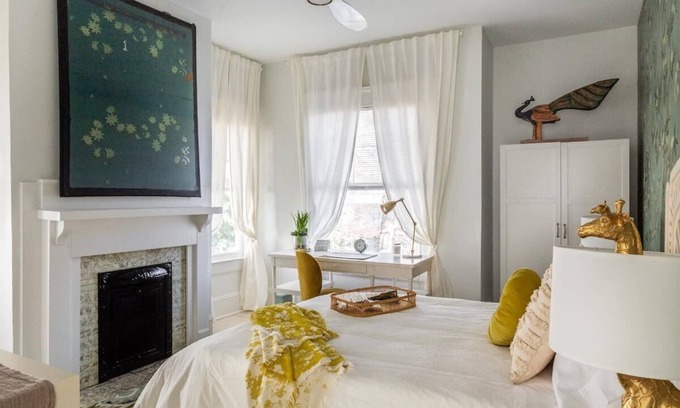 Inman Park Apartamento | Lace and Leather by Minty Living