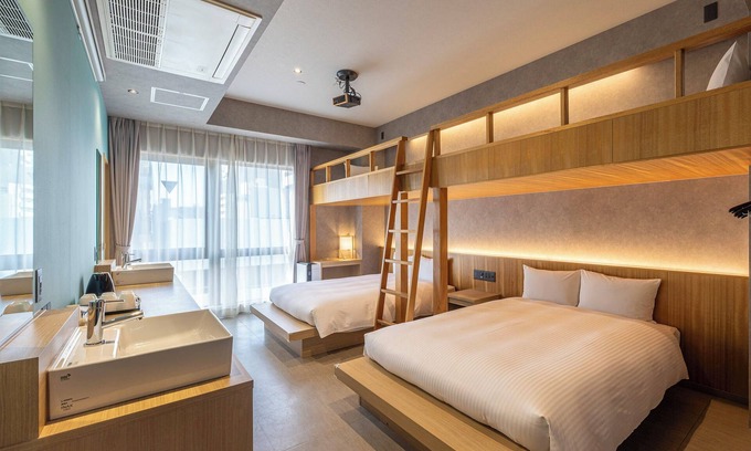 Maejima Casa | LACER OKINAWA NAHA TOMARIPORT