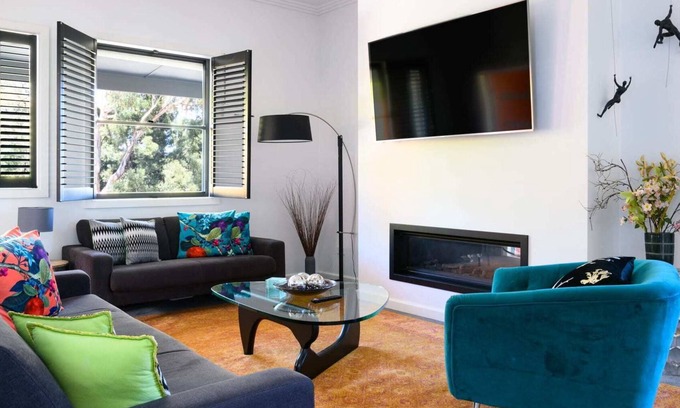 Daylesford Casa | Lacroix Summary: Lacr