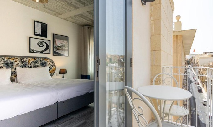 Sliema Hotel | Lady Todd