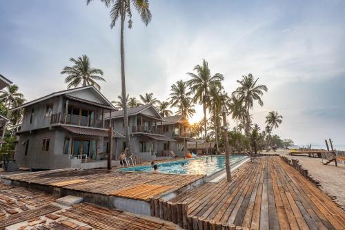 Chaiya Complejo | Laemsui Beach แหลมซุย บีช