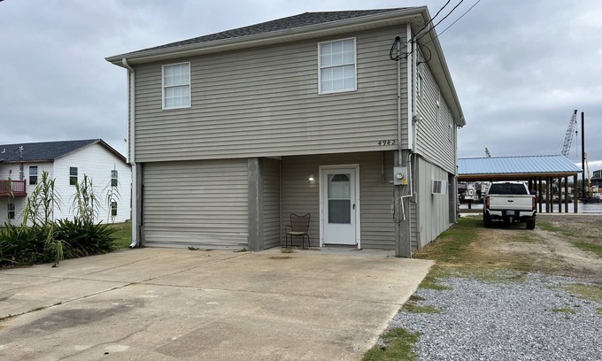 Barataria Casa | Lafitte House on the Water