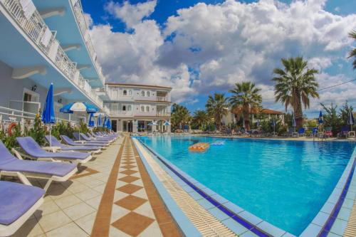 Laganas Hotel | Laganas Holidays Hotel