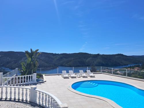 Ferreira do Zezere Casa | Lago Azul Villas