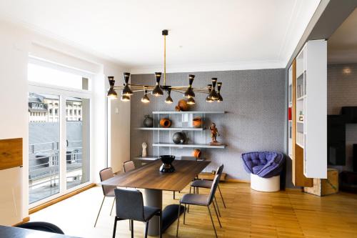 Ville Haute Apartamento | Lago Welcome Place d'Armes II