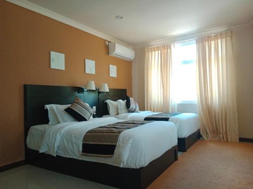 Hithadhoo Hotel | Lagoon Lodge