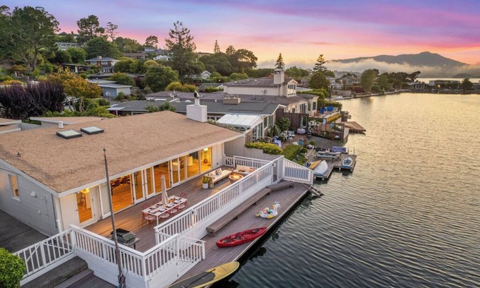 Belvedere Tiburon Casa | Lagoon with Mt Tamalpais Views