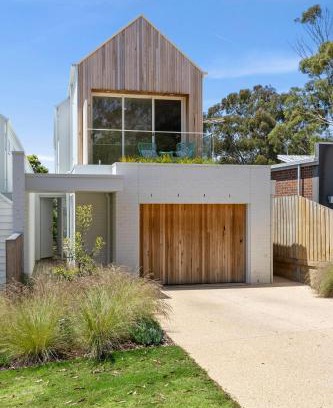 Ocean Grove Casa | Laguna Beach House Ocean Grove-pets welcome