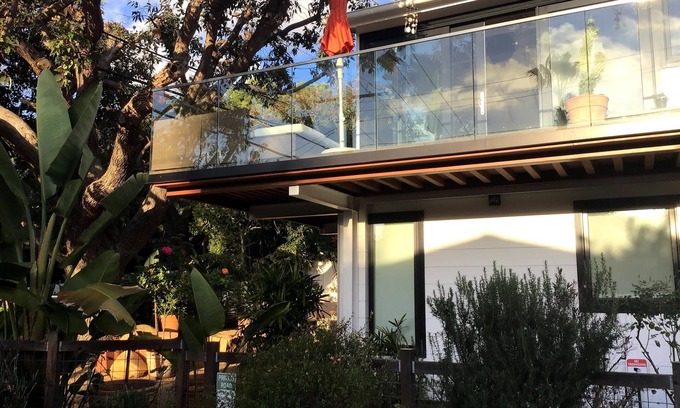 South Laguna Casa | Laguna Beach house just steps away from the beach