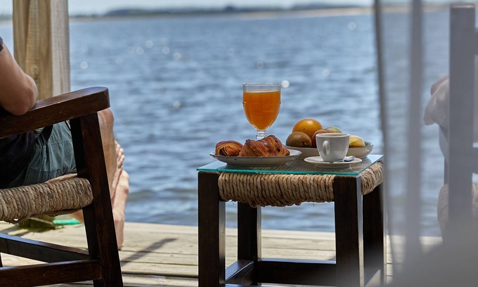 Jose Ignacio Cabina | Laguna Garzón LODGE