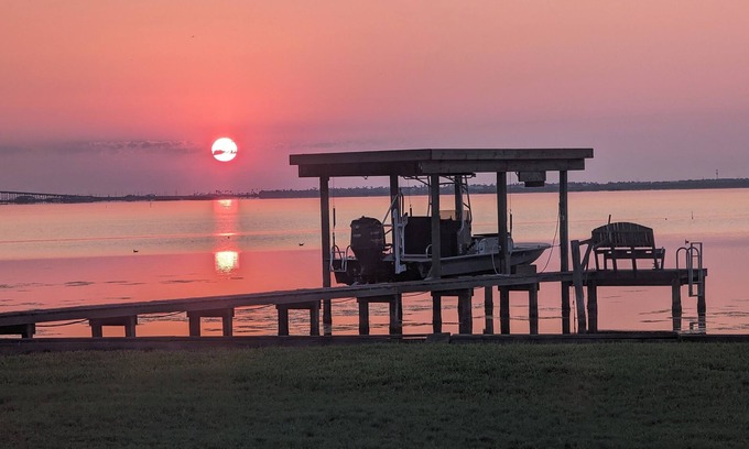 Flour Bluff Casa | LagunaVilla | Private Pier, Boat Dock | Bay Views