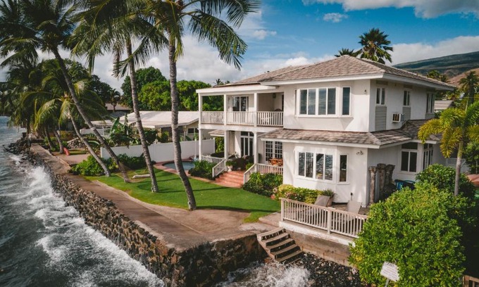 Historic Lahaina Front Street Casa | Lahaina Oceanfront Estate-Main House