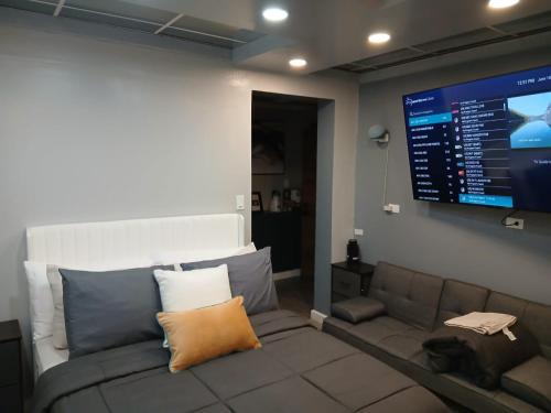 Long Swamp Apartamento | LAHL Short Term Residential Living