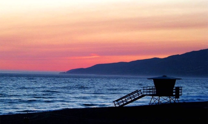 Western Malibu Casa | LAID BACK LIFESTYLE OF MALIBU - WALK TO THE BEACH!
