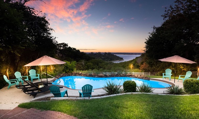 Belton Casa | Lake Access! 10 Acre Retreat, Pool and Hot tub