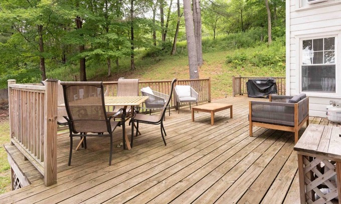 Richfield Springs Casa | Lake Access to Canadarago Lake*Lake View Cottage*