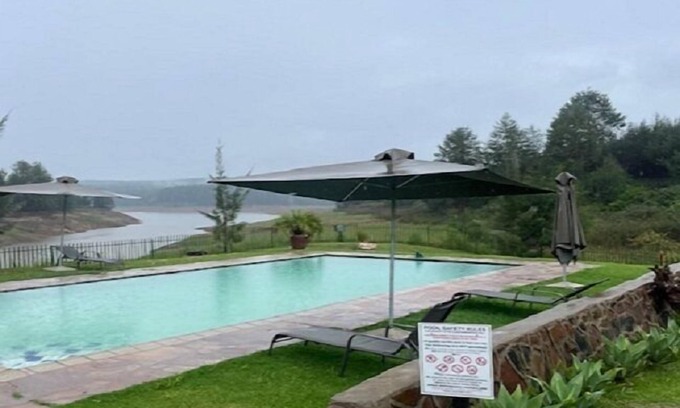Zimbabwe Chalet De Esquí | Lake Alexander Country Resort