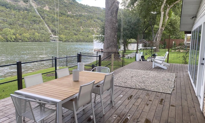 Austin Lake Estates Casa | Lake Austin waterfront home in Westlake - Sleeps 6, Beautiful Remodel, 2 decks
