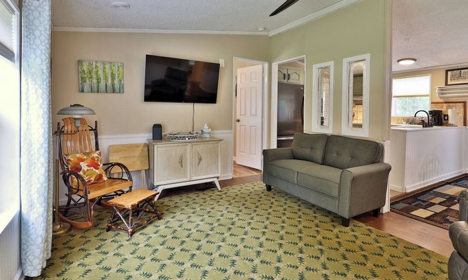 Crystal Beach Casa | Lake Bomoseen Bungalow: 3BR/3BA. Private Boat Dock