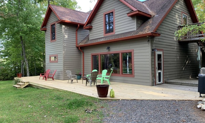 Solon Springs Cabina | Lake cabin sleeps 14, 3 bedrooms in Barnes WI.