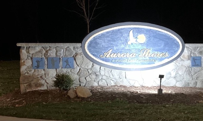 Reminderville Condominio | Lake community condo!!