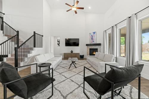 Little Elm Casa | Lake Cove Retreat