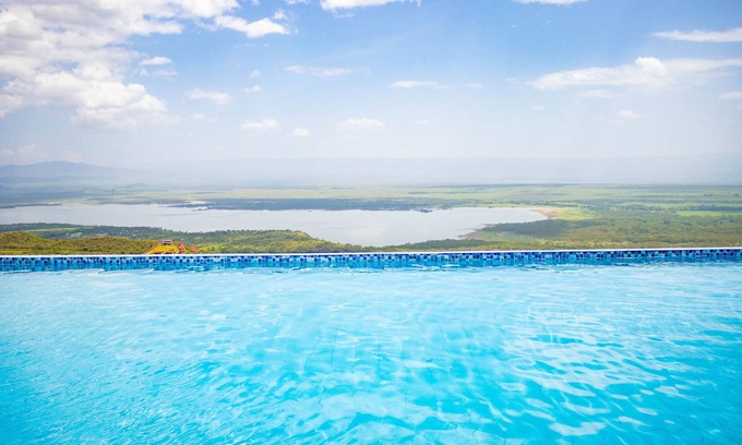 Nakuru Cabina | Lake Elementaita Mountain Lodge