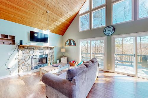 Franklin Casa | Lake Emory Gem