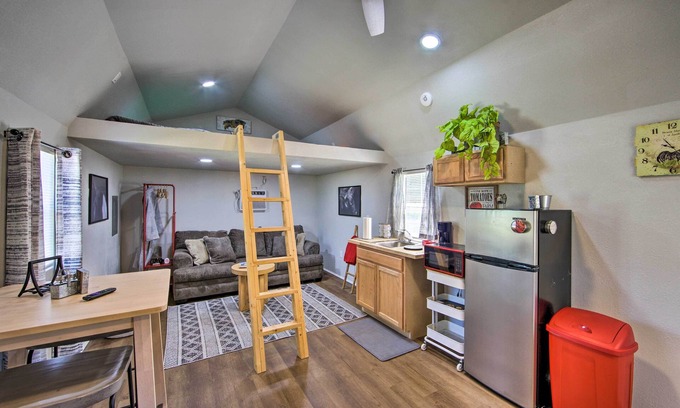 Alba Apartamento | Lake Fork Tiny Home: Outdoor Dining & Grill!