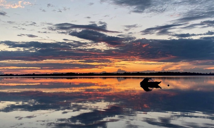 St. Albans Cabina | Lake Front Cabin with Amazing Sunsets- Easy Access to the Inland Sea