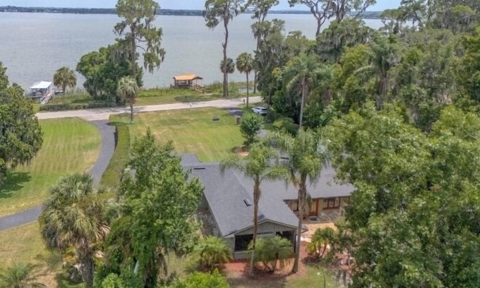 Mount Dora Casa | Hermosa casa del lago Dora a 5 minutos del centro de la ciudad de Mt Dora