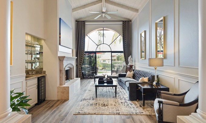 Mountainview Lake Estates Casa | Lake front home in Scottsdale!!