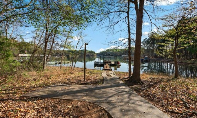 Fair Play Casa | Lake front with dock home in charming Fair Play with AC, fitness room
