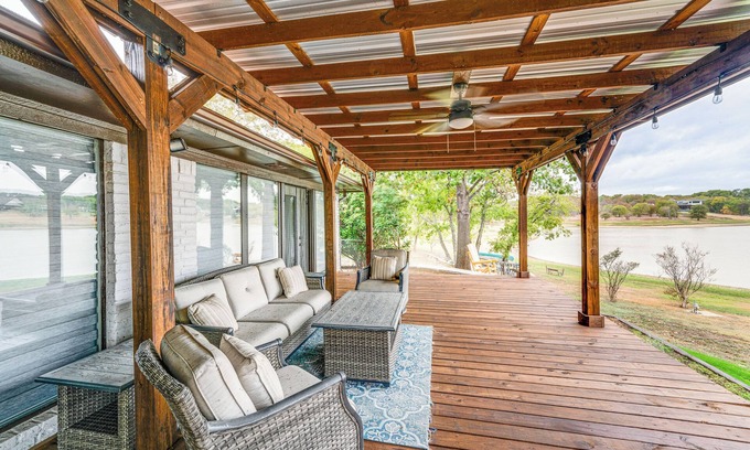Lakewood Village Casa | Lake Gem: Private Dock & Large Patio in Lewisville