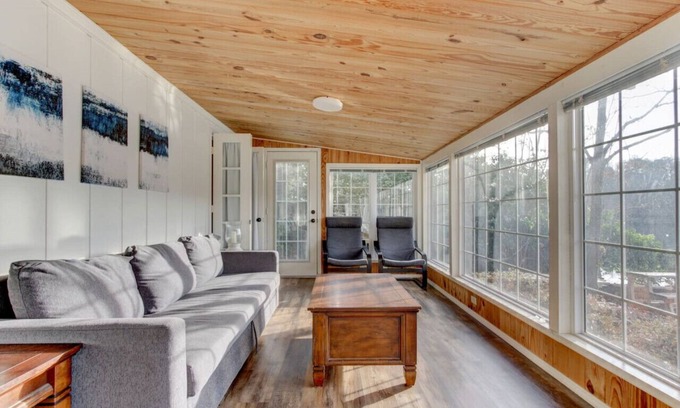 Mid America Casa | Lake Hamilton Waterfront Home National Forest View