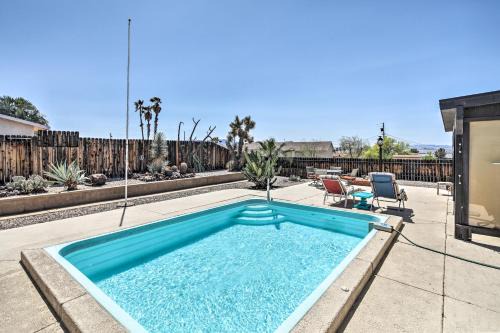Lake Havasu City Casa | Lake Havasu Home with Pool - 2 Miles to Waterfront!