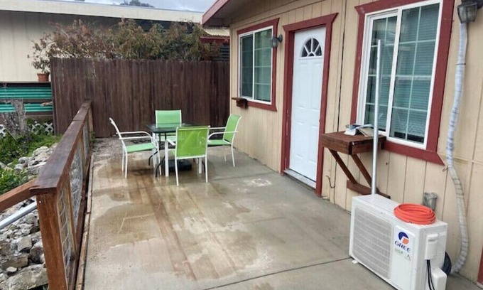 Clear Lake Casa | Lake house bungalow!