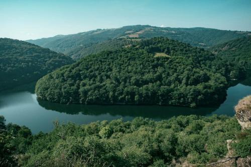 Castelnau-de-Mandailles Casa | Lake House I/Alauzet Ecolodge + Nature spa